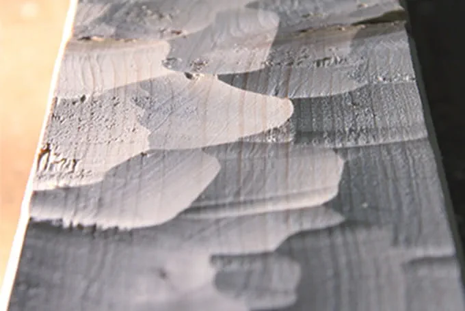 Hout structureren
