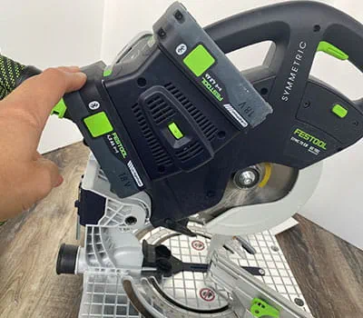 Hoek op aanslagen overbrengen