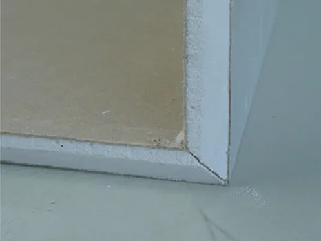 Gipskartonplaten vastlijmen