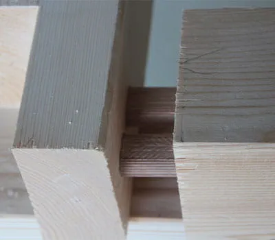 Verbinding stijl en basisframe