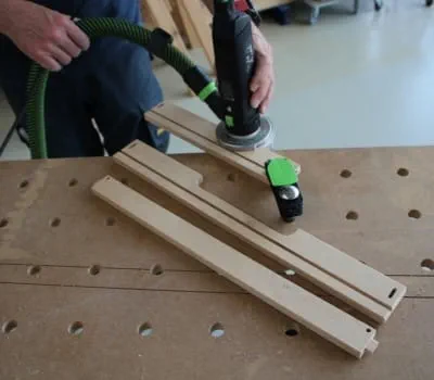 Schuifladedelen afkanten