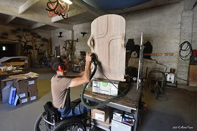 Paul de Livron in zijn atelier.