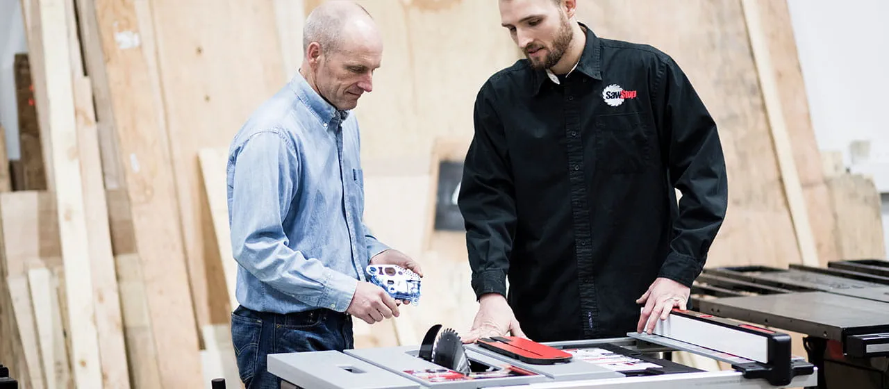 De tafelcirkelzaag met de SawStop-technologie