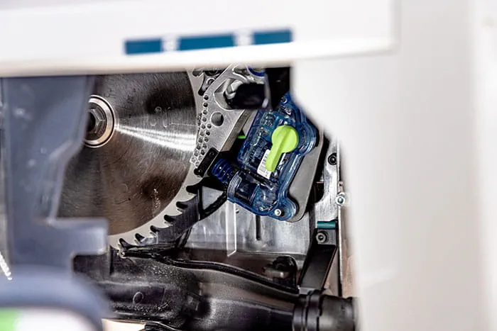 De Festool-tafelcirkelzaag TKS 80 met de SawStop-technologie