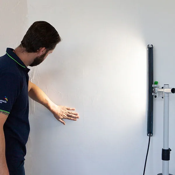 Oppervlakcontrole met het Festool-controlelicht STL 450