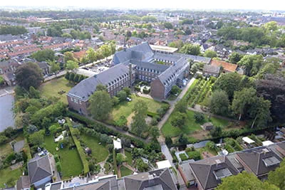 Hieronymus-Klooster van boven