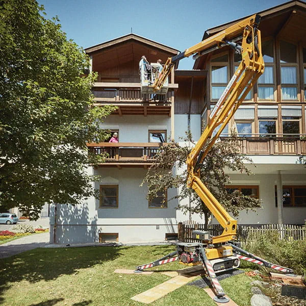 Het schilderteam in actie